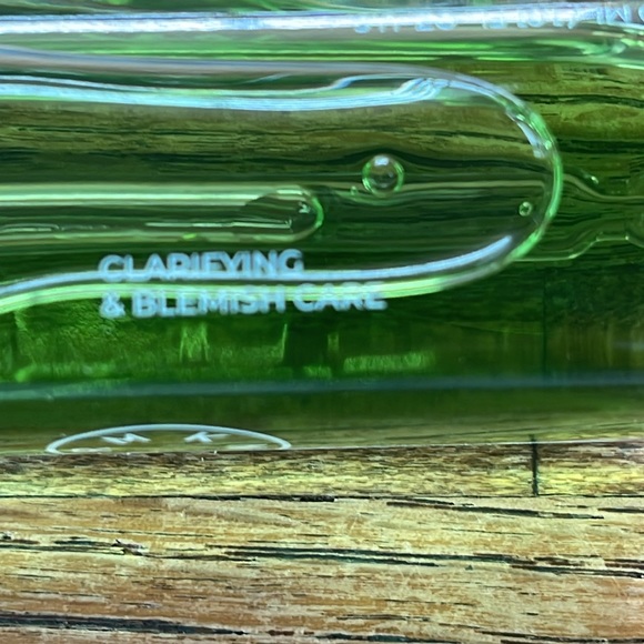 SERUMKIND MUSCAT CLEARING OIL. NEW - Picture 4 of 5